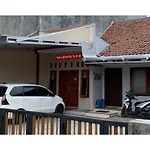 KoolKost Syariah near Terminal Bus Pekalongan